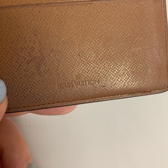 S O L D Louis Vuitton Bifold Monogram Wallet - Picture 11 of 17